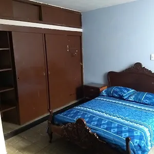 Habitación en casa particular Alcobas Cerca Al éxito San Fernando, Cali